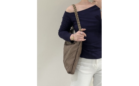 Shoulder and Crossbody Bag bv8018