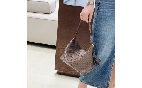 Woven under - arm and cross - body bag